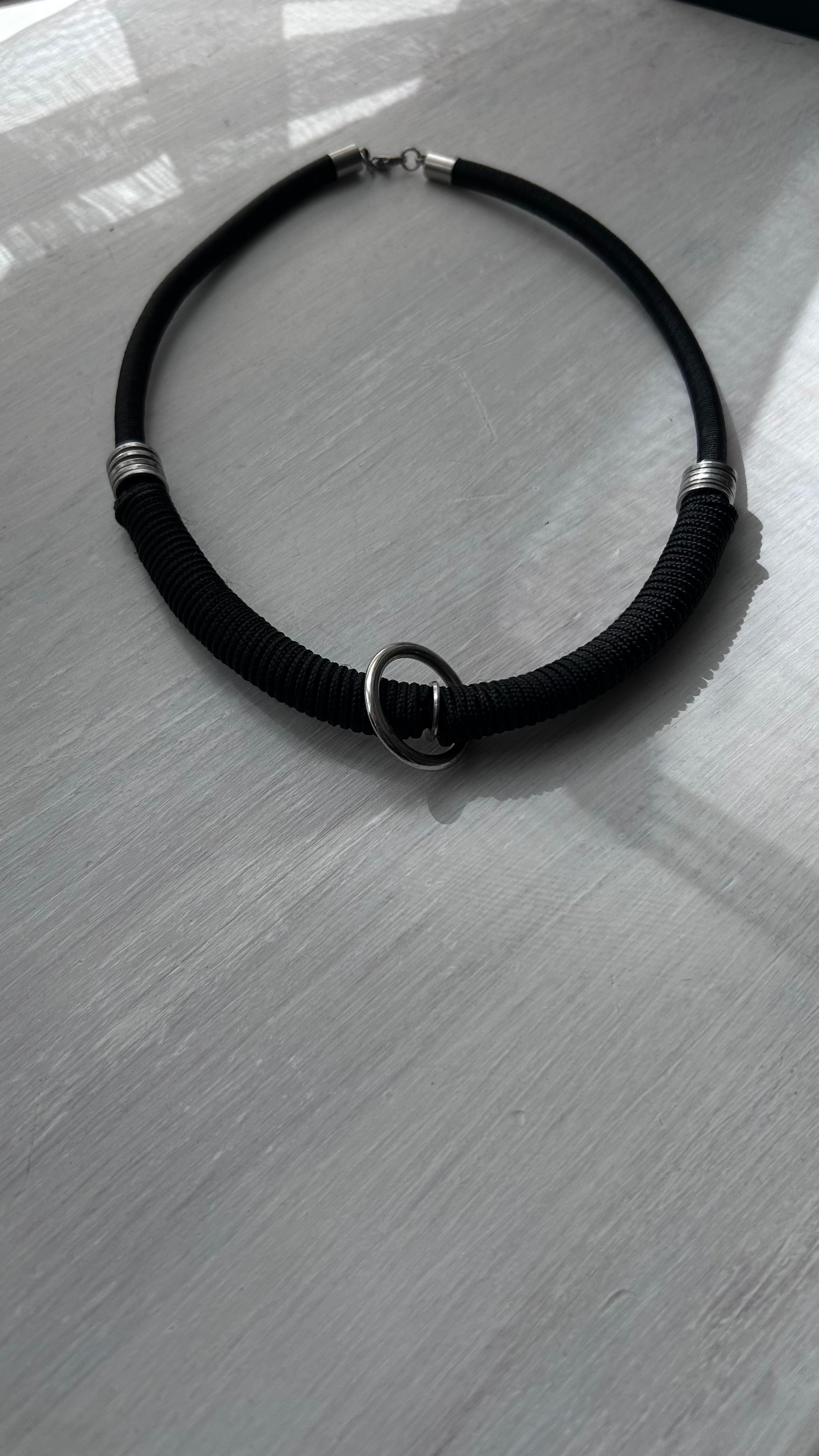 Chunky Modern Choker in Black