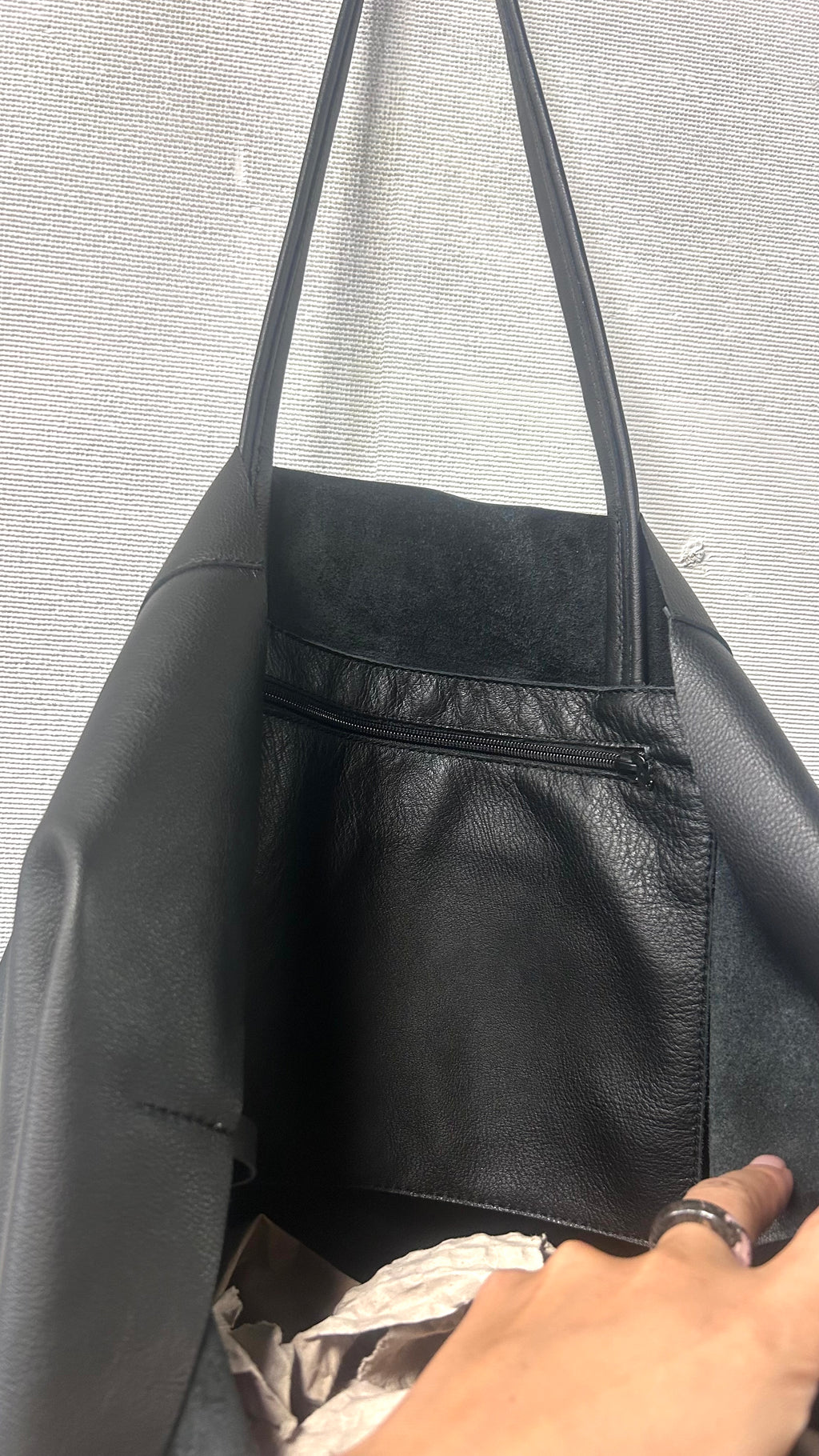 Y2K Style Black Leather Shoulder Bag with Chains